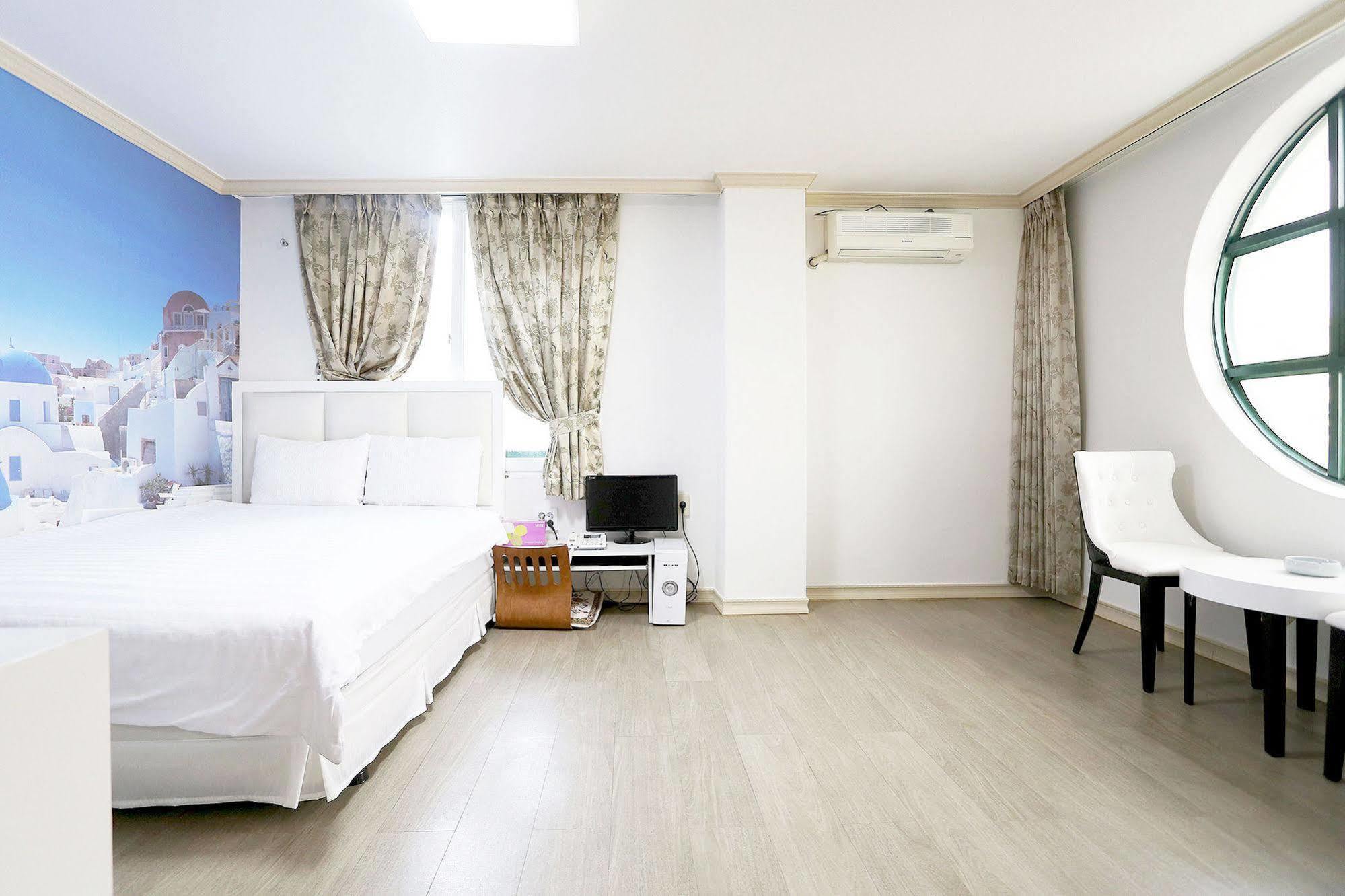 Songrim Motel Sokcho Extérieur photo